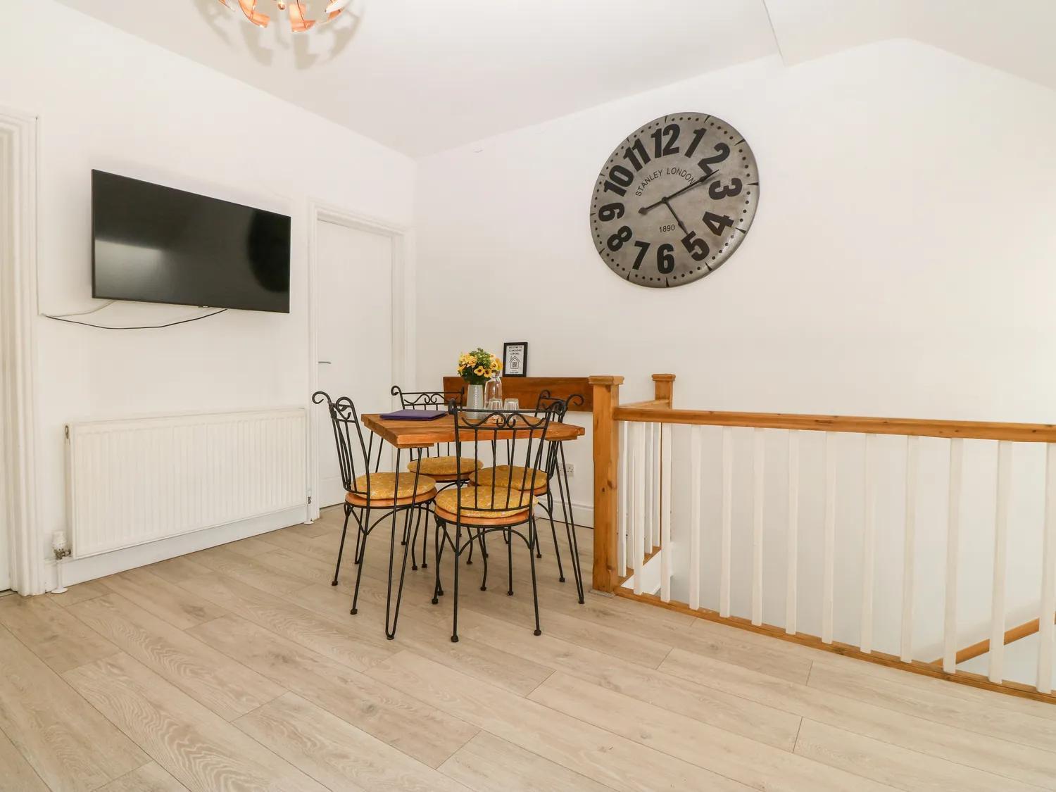 'Llandudno Central' - 2 Bed Luxury Flat, Close To Town And Beaches Exterior photo
